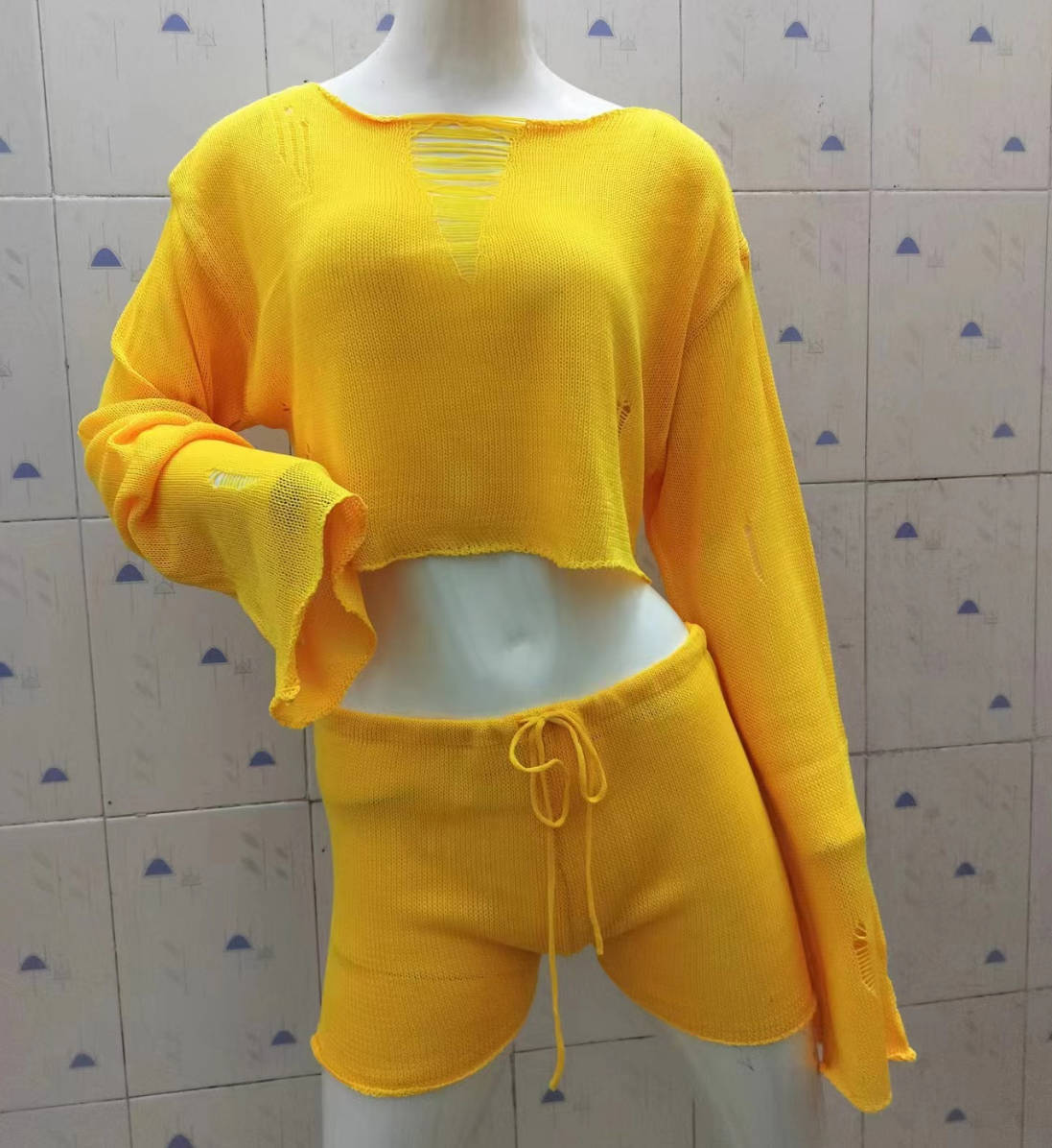 Knitted Two Piece Women Spring Summer Seaside Vacation Sun Protection Short Top Sexy Shorts Suit