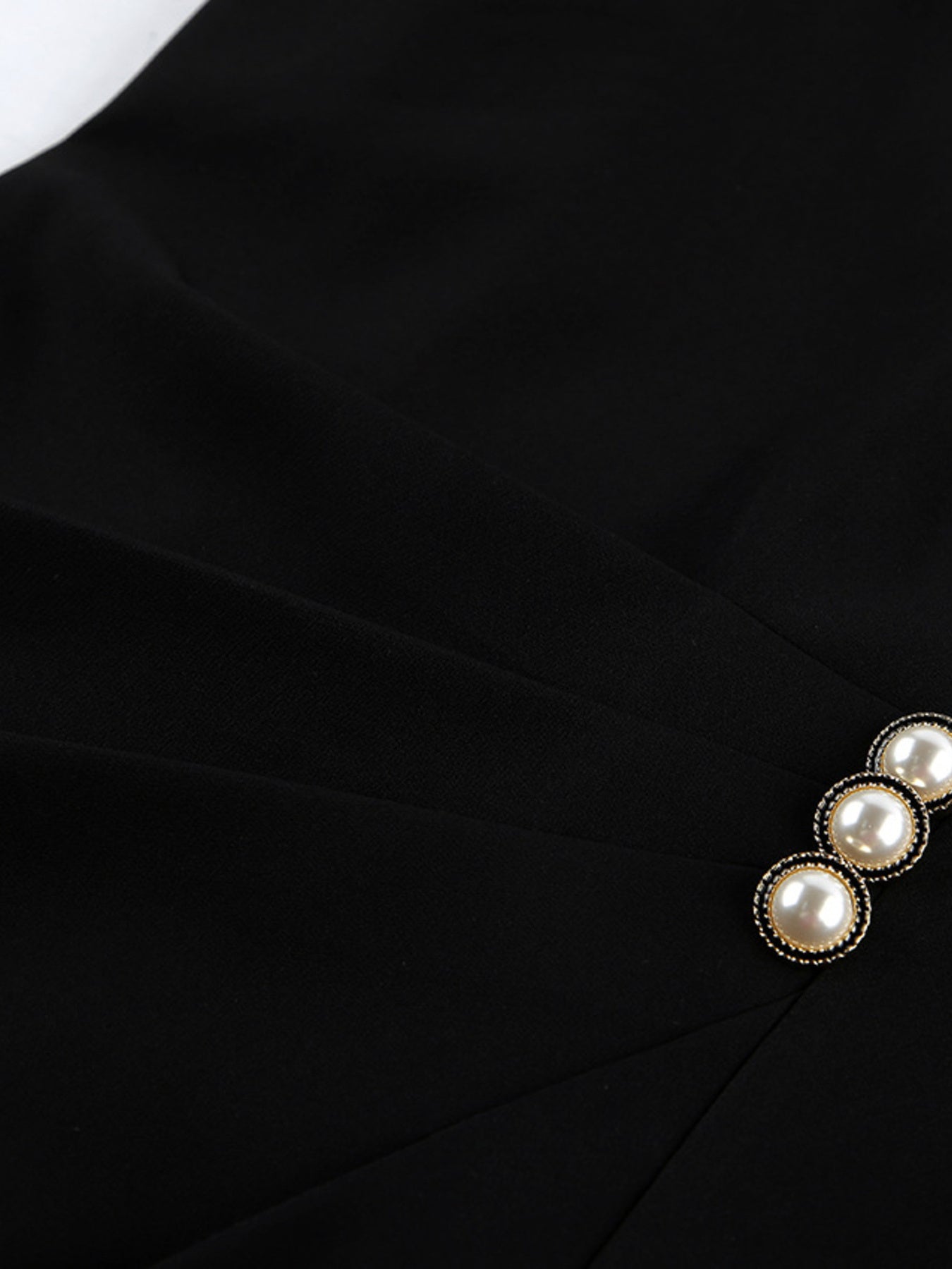 c6360cbc205e47f797714e574276075c-Max