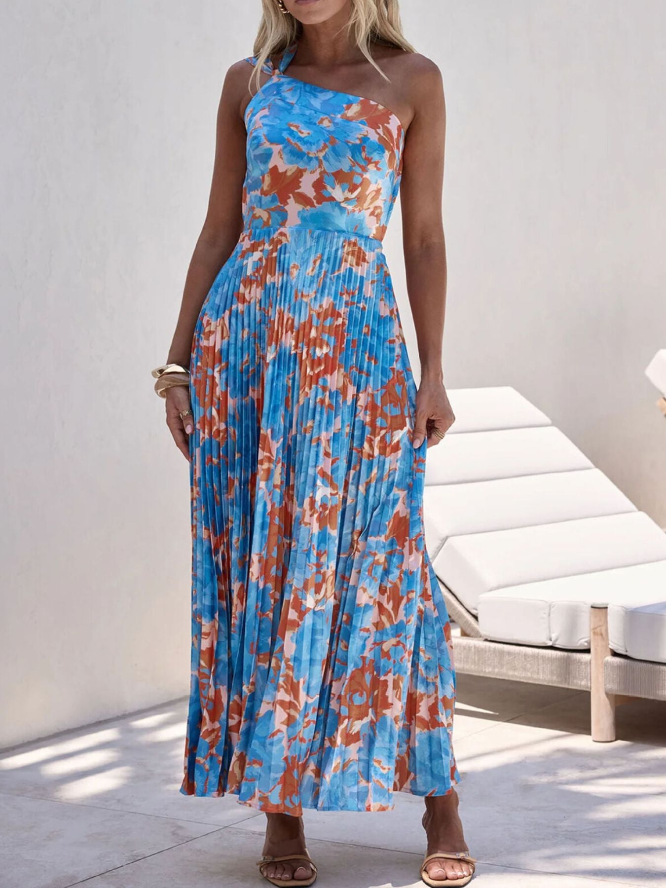 e97d0185-71e4-48bf-b8df-9cd3cbd82c5c-Max